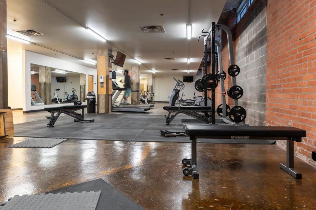 2Br 2Ba Spacious Historic Loft With Gym By Envitae カンザスシティ エクステリア 写真